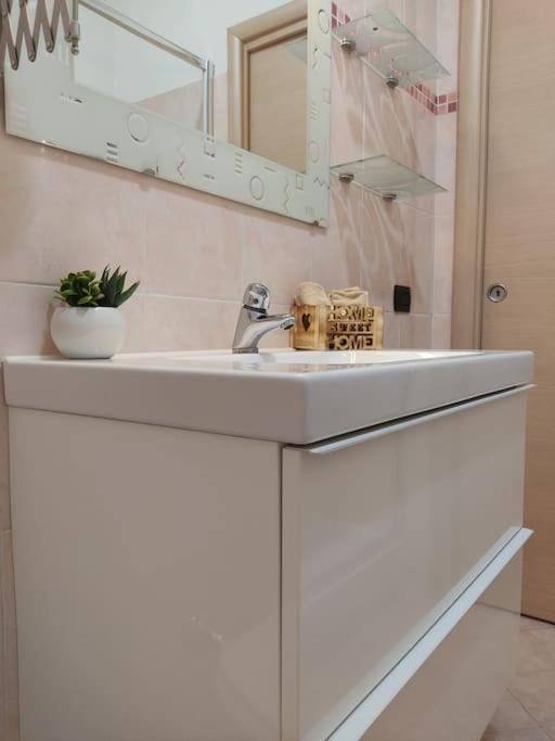 Apartamento Ross House Fiumicino Exterior foto